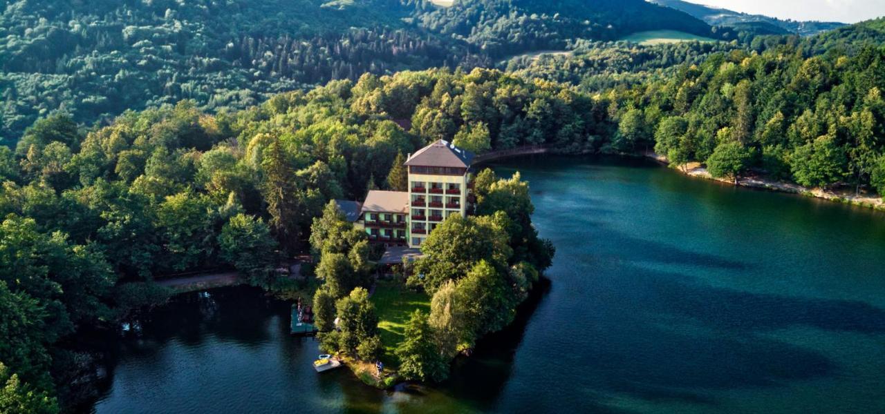 Penzion Topky Hotell Banská Štiavnica Exteriör bild