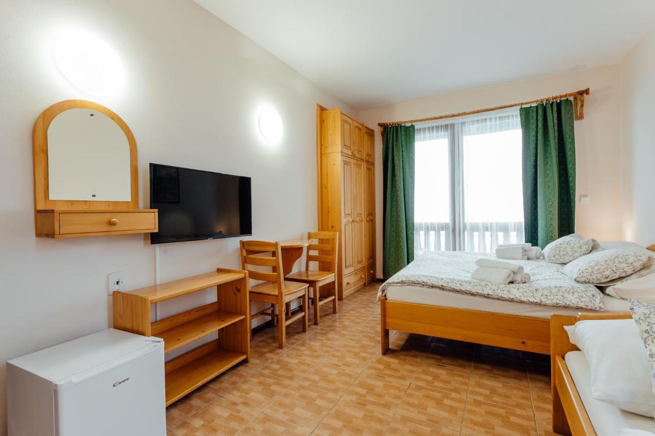 Penzion Topky Hotell Banská Štiavnica Exteriör bild