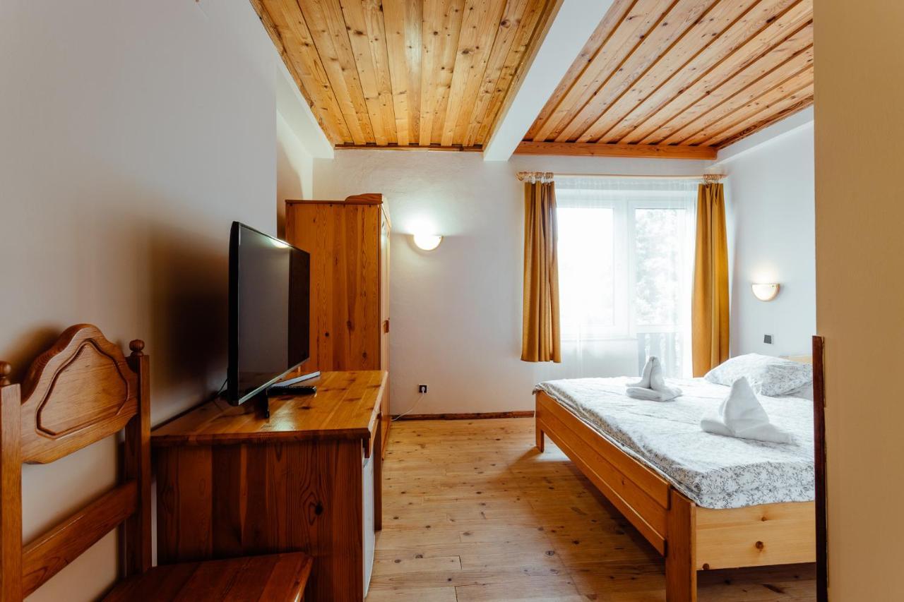 Penzion Topky Hotell Banská Štiavnica Exteriör bild